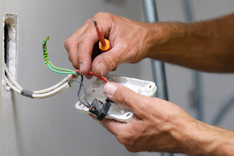 Electrician certificate04