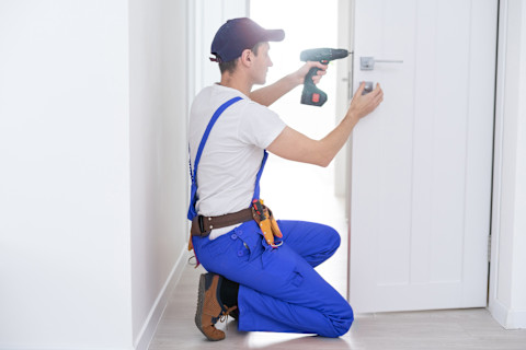 adjust door 4