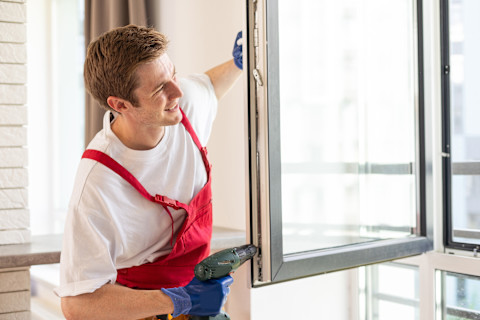 Installing HR glass 2