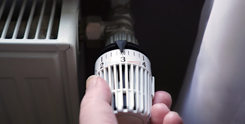lager zetten van de verwarming
