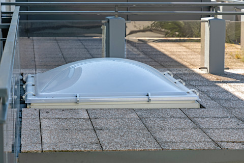 installing skylight 3