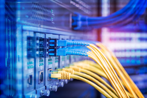 Connecting UTP cable02