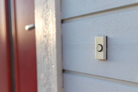 broken doorbell 03