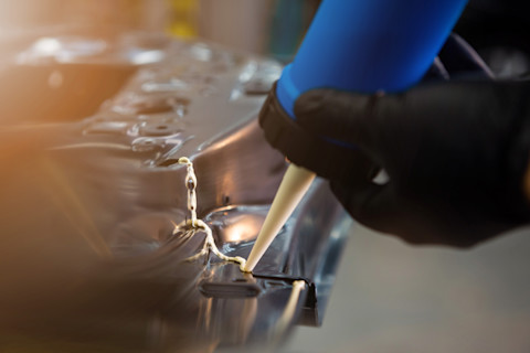 gluing or welding metal03
