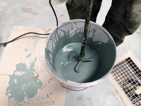 pouring floor over tiles 4