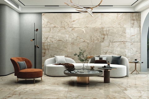 Moderne woonkamer met een beige marmer vloer met een schitterende glans 