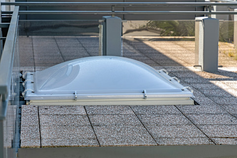 installing skylight 3