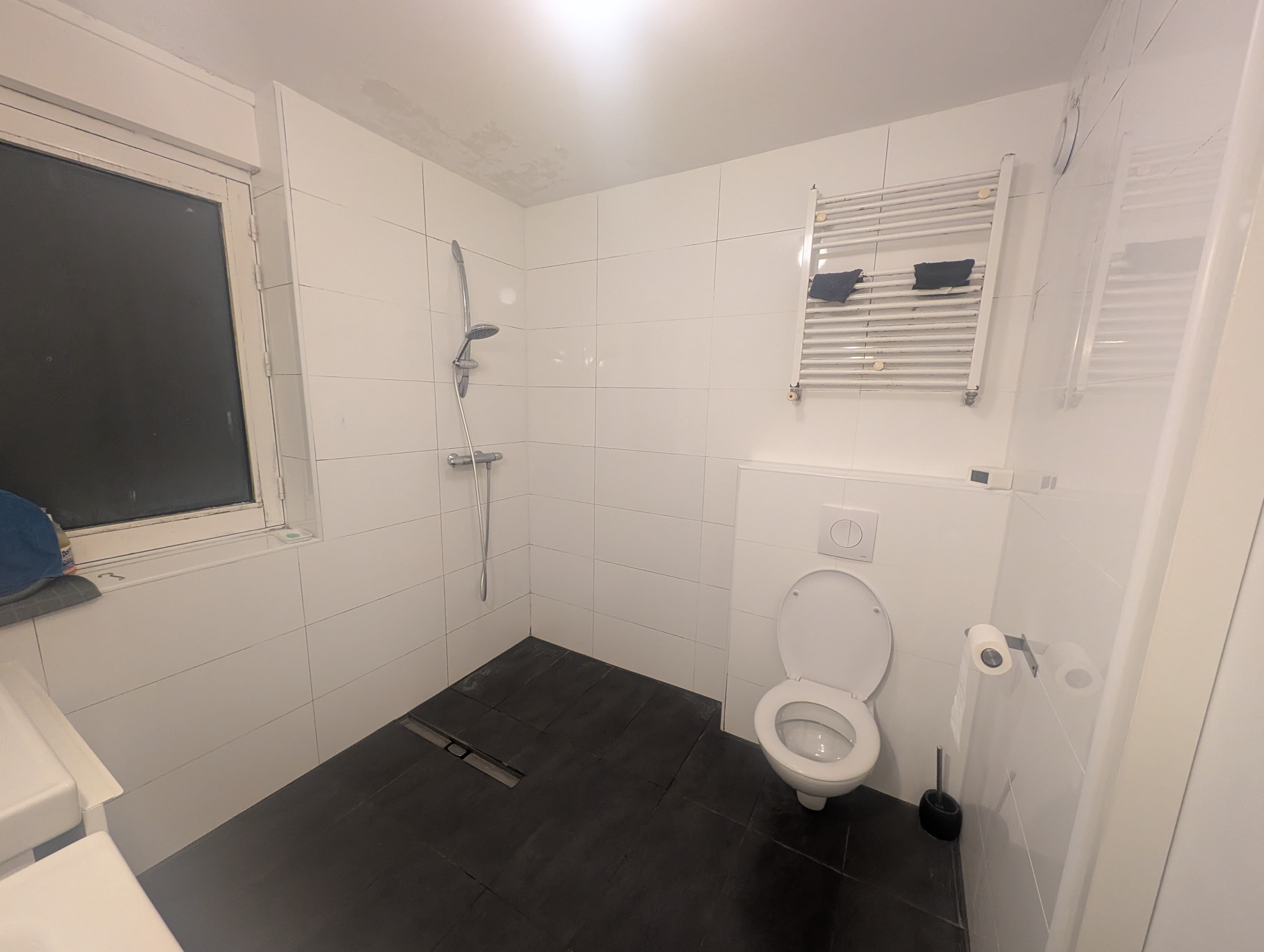 Badkamer tijdens sloop
