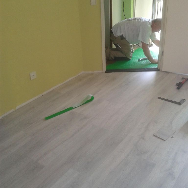 laminaat leggen begane grond Roermond