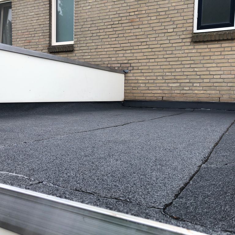 Dakrenovatie: Dakbedekking vervangen; Plat dak