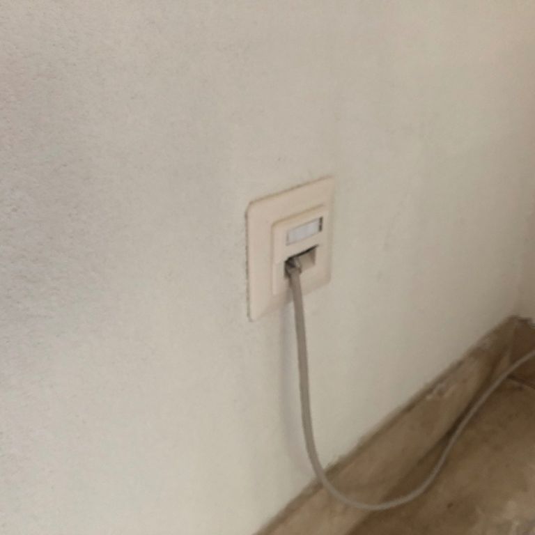 Netwerk kabel: Installeren; Computer