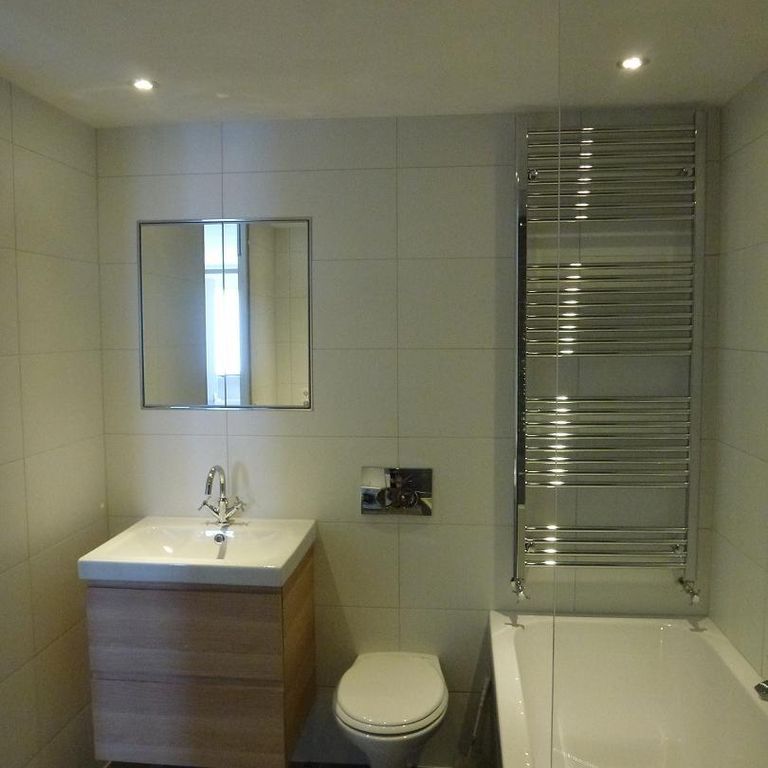 badkamer plaatsen 2,10 x 2,60 x 2,37