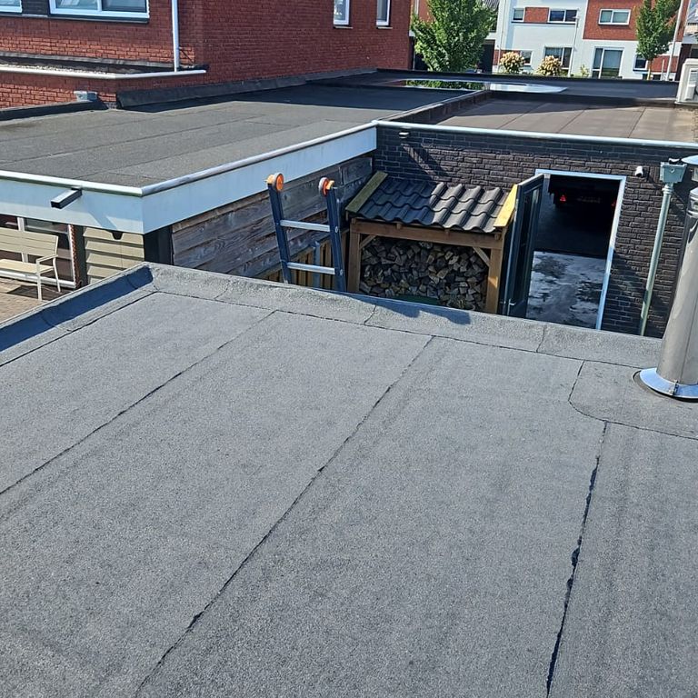 Dakrenovatie: 20 m²; Dakbedekking vervangen; Plat dak