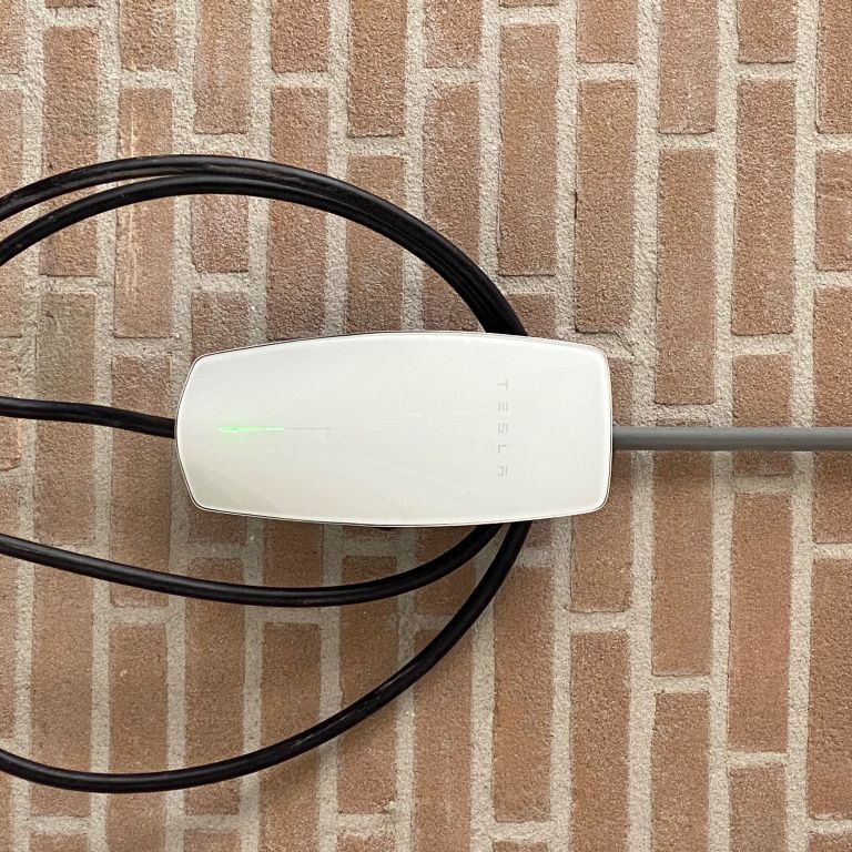 Elektrische laadpaal: Installatie