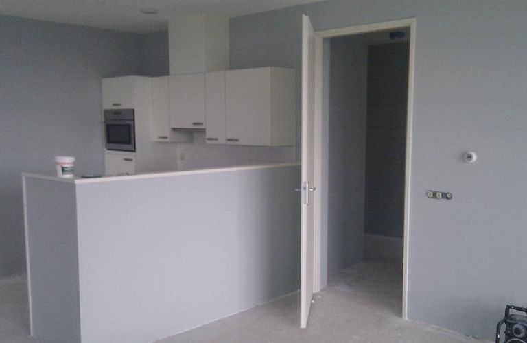 Verven nieuwbouw huis alleen muren