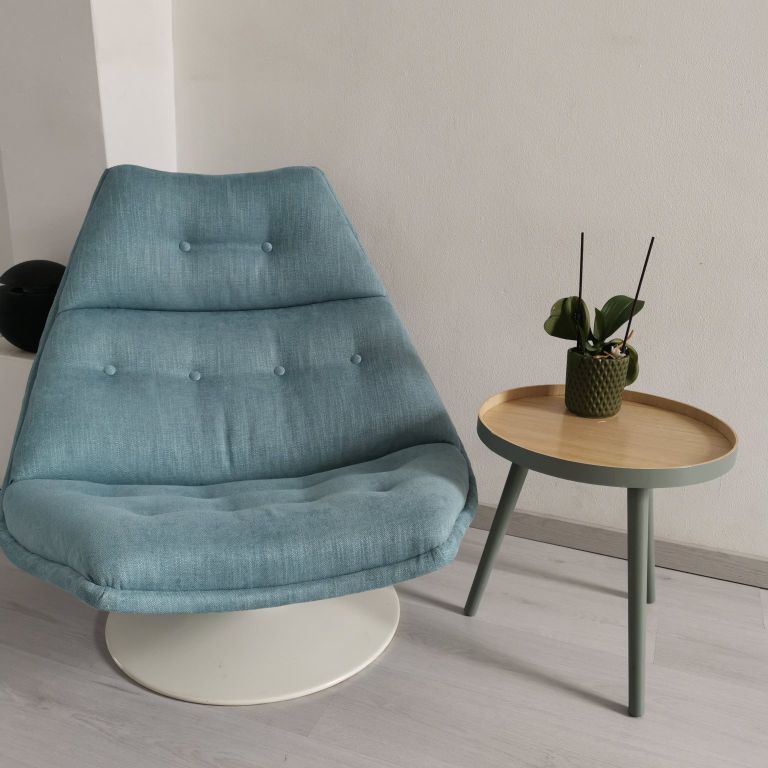 Stofferen: 1 meubel; Fauteuil