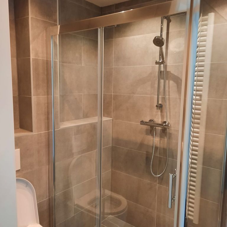 Badkamer: Complete renovatie; 5 m²