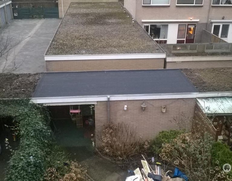 Dakbedekking  +boeidelen vervangen plat schuurdak