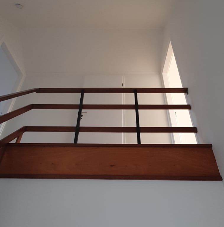 Stucen: 55 m2 wanden; 47 m2 plafonds