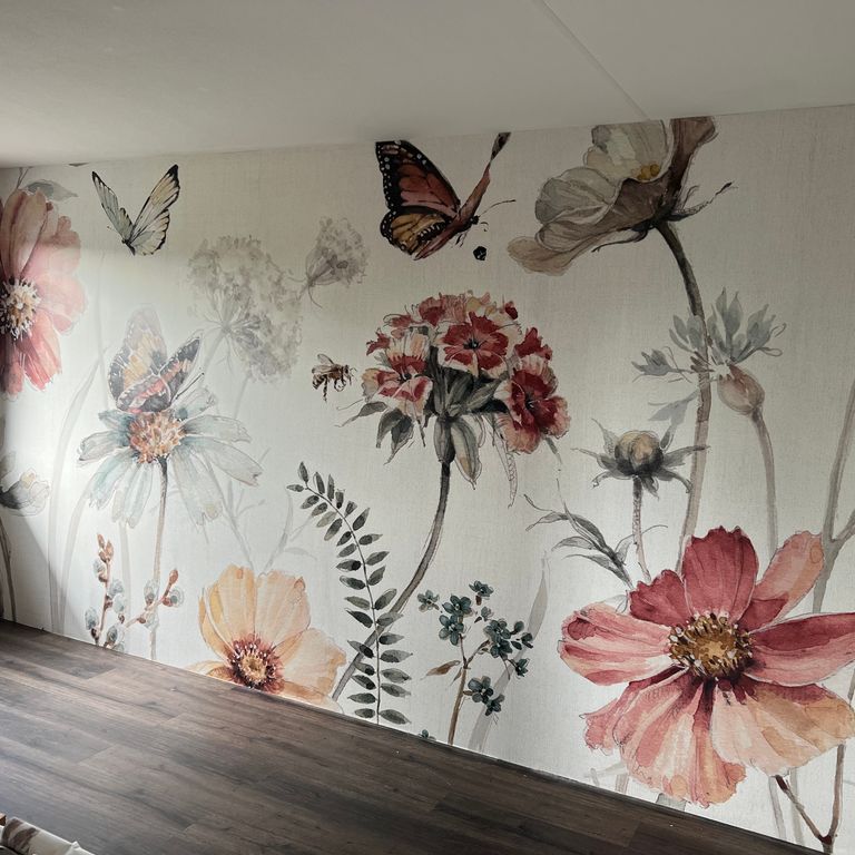 Behangen: 11 m²; Behang aanbrengen