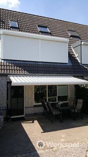 Diverse zonwering en Velux raam leveren en plaatsen