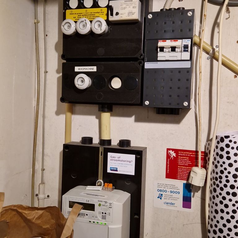 Groepenkast installeren of vervangen: 8 groepen; Groepenkast instal...