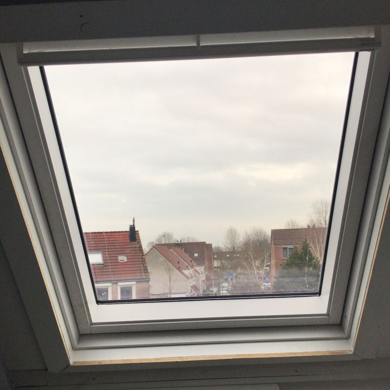 Dakraam plaatsen