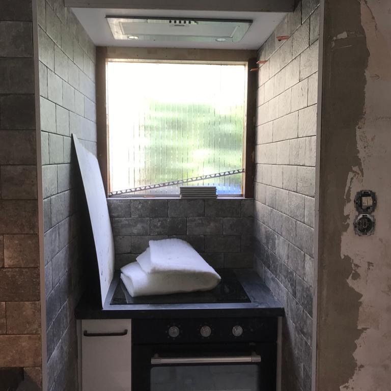 Keuken montage: Recht; Aanrecht, Gootsteen, Vaatwasser, Oven, Fornu...