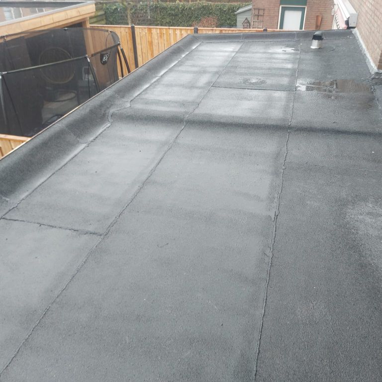 Dakrenovatie: 26 m²; Dakbedekking vervangen; Plat dak