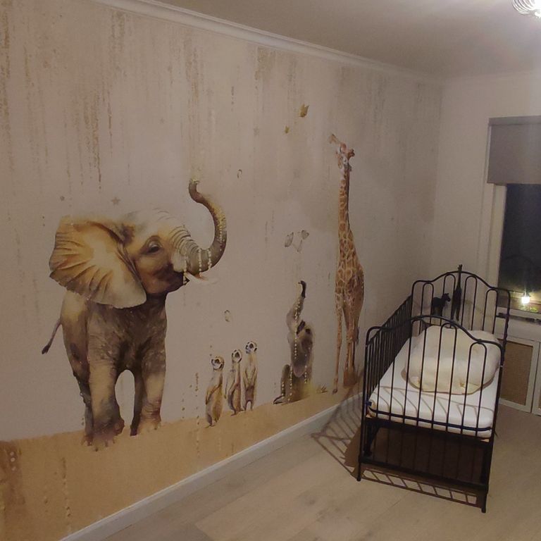 Behangen: 7 m²; Behang aanbrengen, Oude behang verwijderen