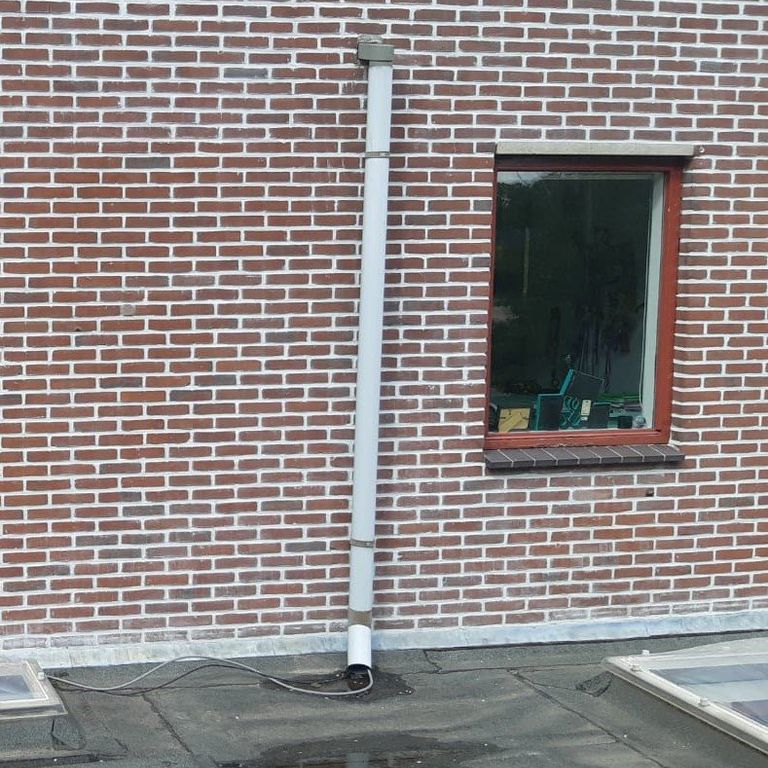 Dakgoot: 2 m; Vervangen
