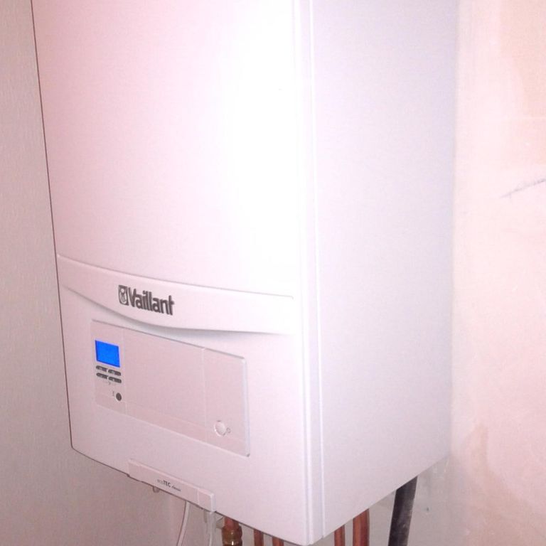 Het plaatsen en aansluiten van een nieuwe Vaillant verwarmingsketel