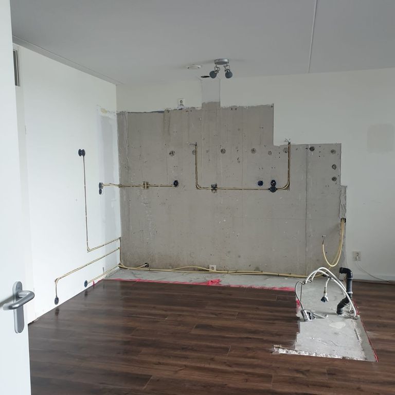 Schakelaars of stopcontacten: 4 stopcontacten; 1 schakelaar; Instal...