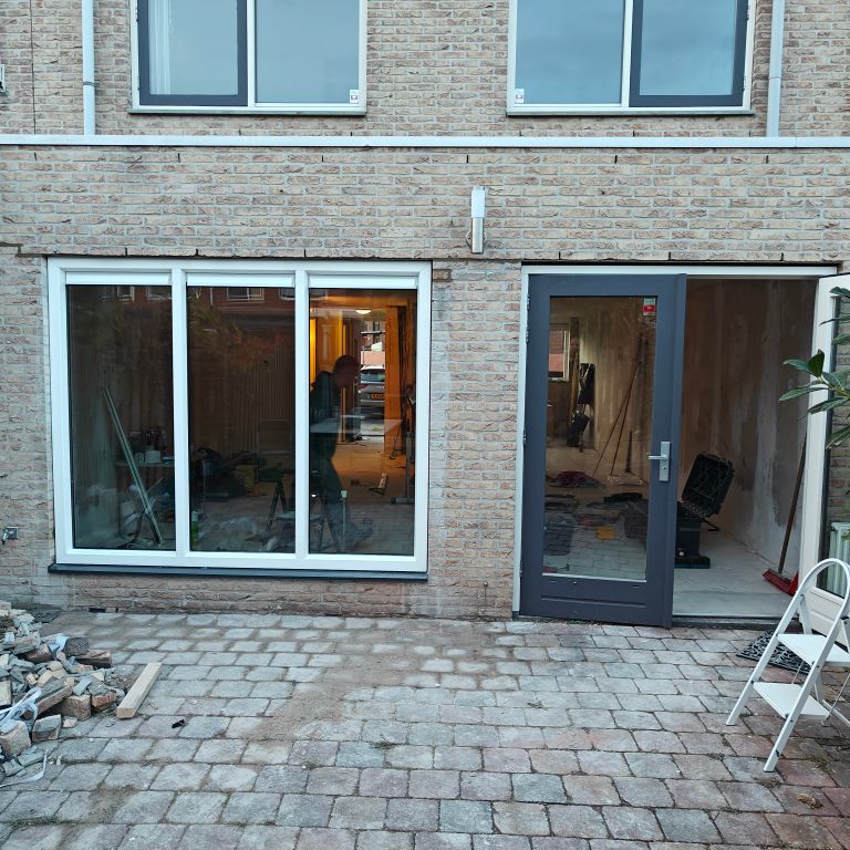 Raamkozijnen: 1 kozijn; Gesloten kozijnen