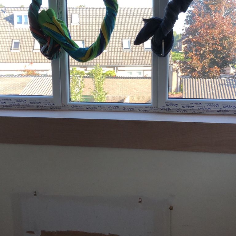Vensterbank frame maken in dakkapel