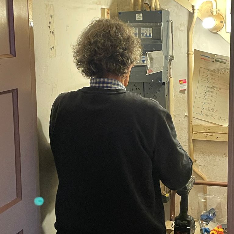 Groepenkast installeren of vervangen: 6 groepen; Groepenkast instal...