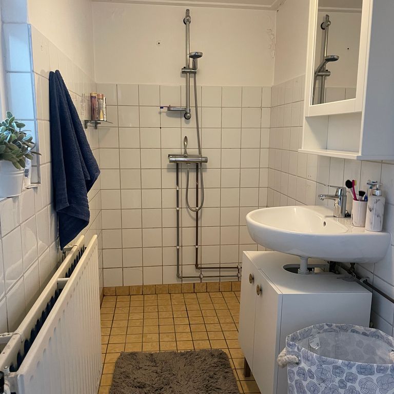 Badkamer: 8 m²; Complete renovatie