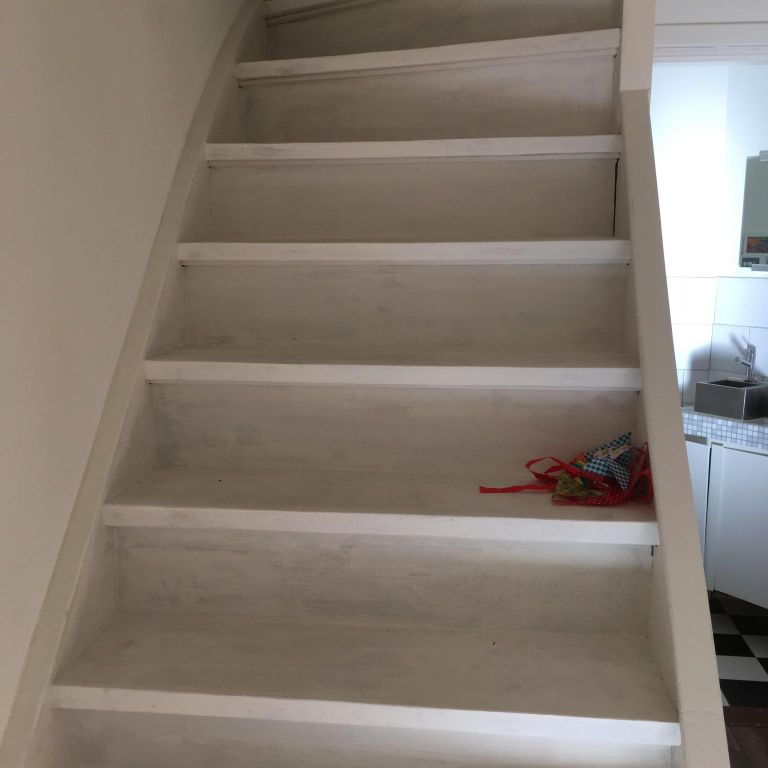 Trap schilderen / afmaken renovatie