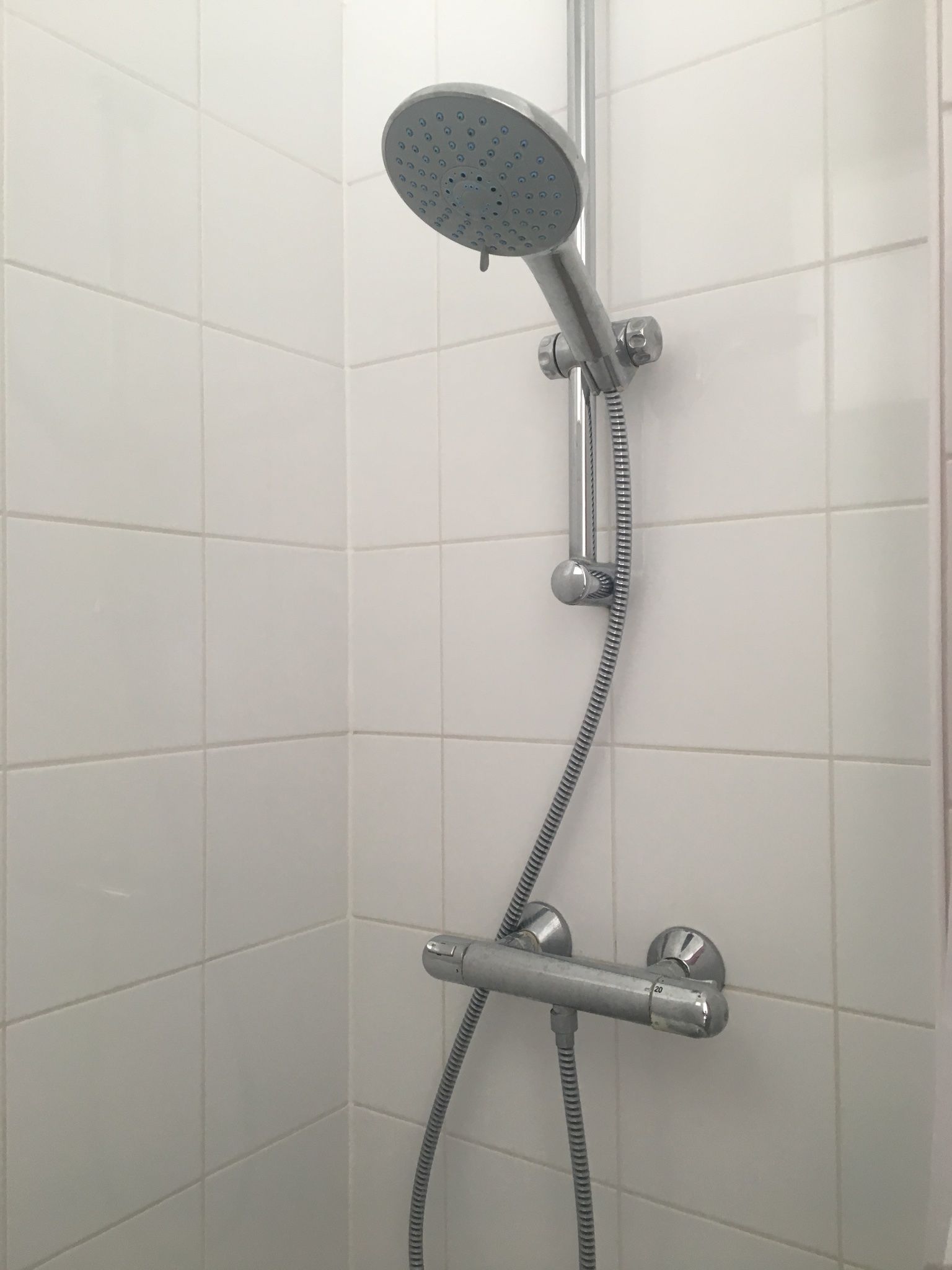 Doucheset monteren Werkspot