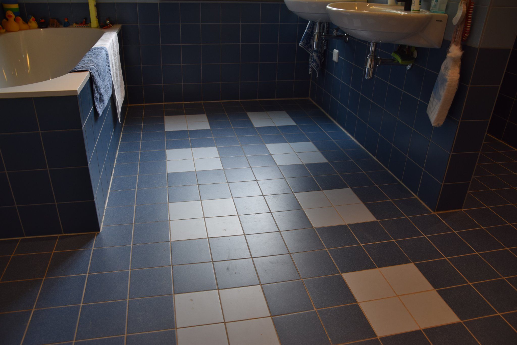 Opnieuw kitten badkamer Werkspot