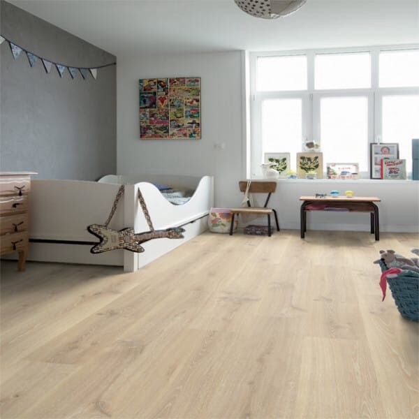Vloeren 44 m2; Vloer schuren, Olie of lak.; Eiken houten vloer Werkspot