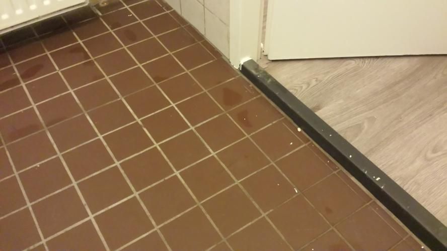 Ontdek De Beste Volgorde Voor Tegelen In De Badkamer