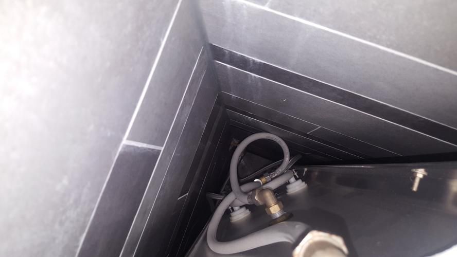 Oude douchecabine demonteren, nieuwe douchecabine monteren Werkspot