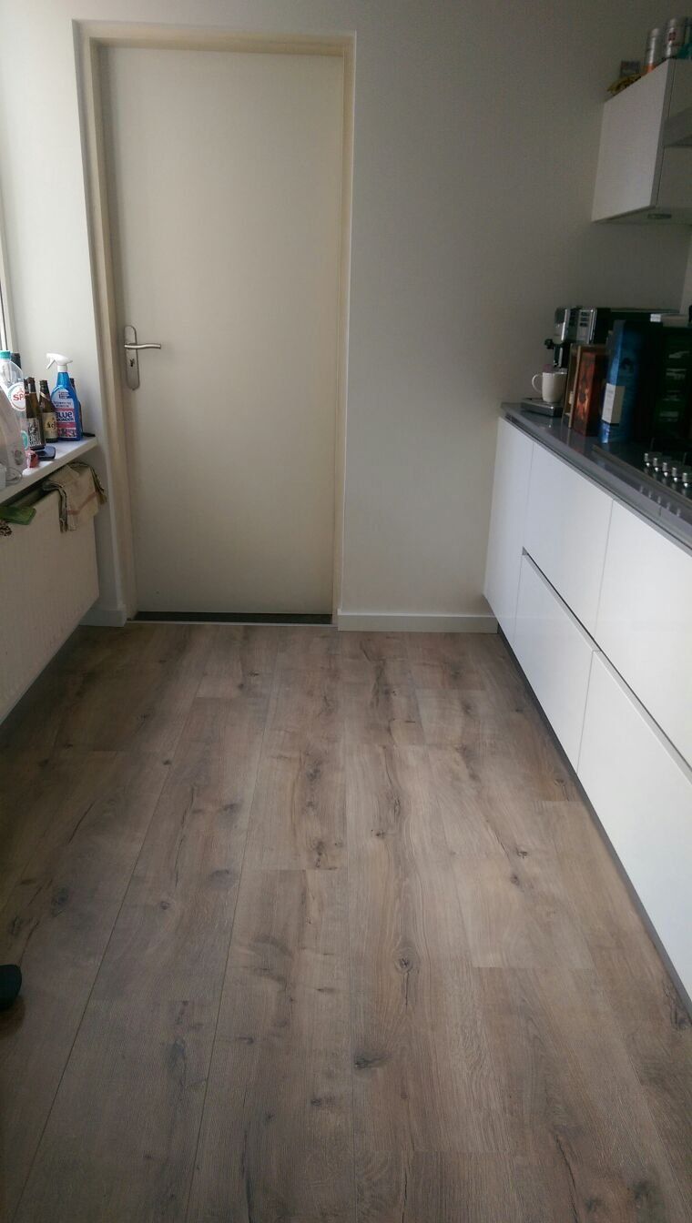 Laminaat vloer leggen op bestaande vloer Werkspot