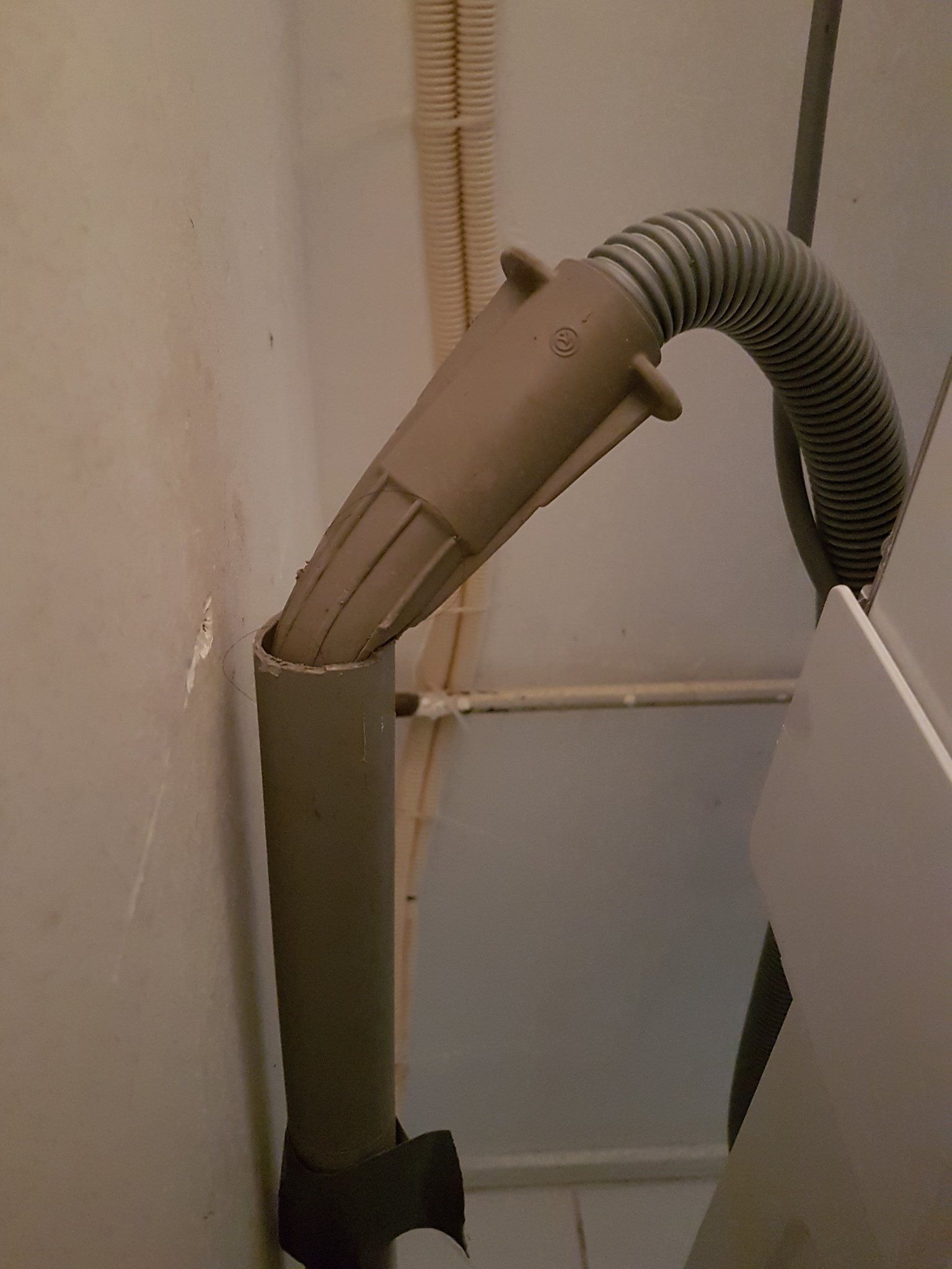 Help Mijn Badkamer Stinkt Naar Riool
