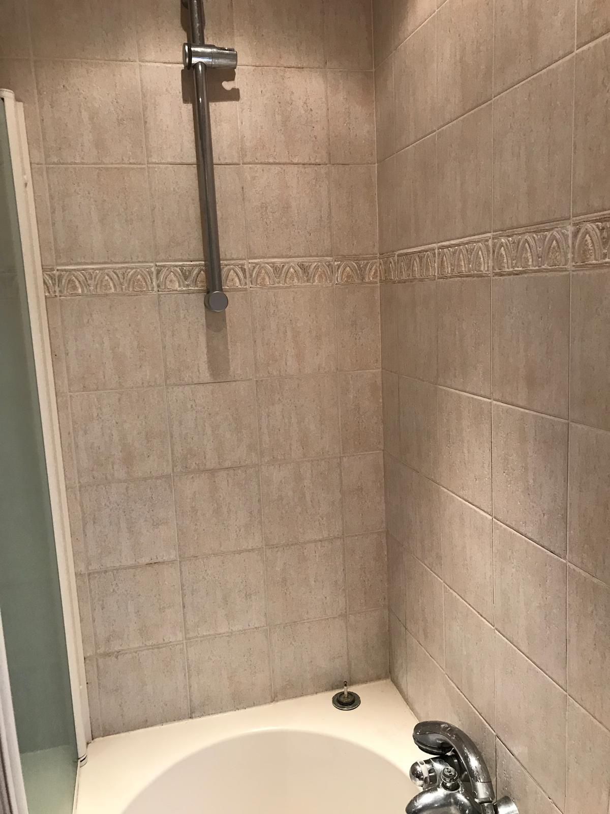 Geef Je Badkamer Nieuw Leven Met Voegen Reparatie