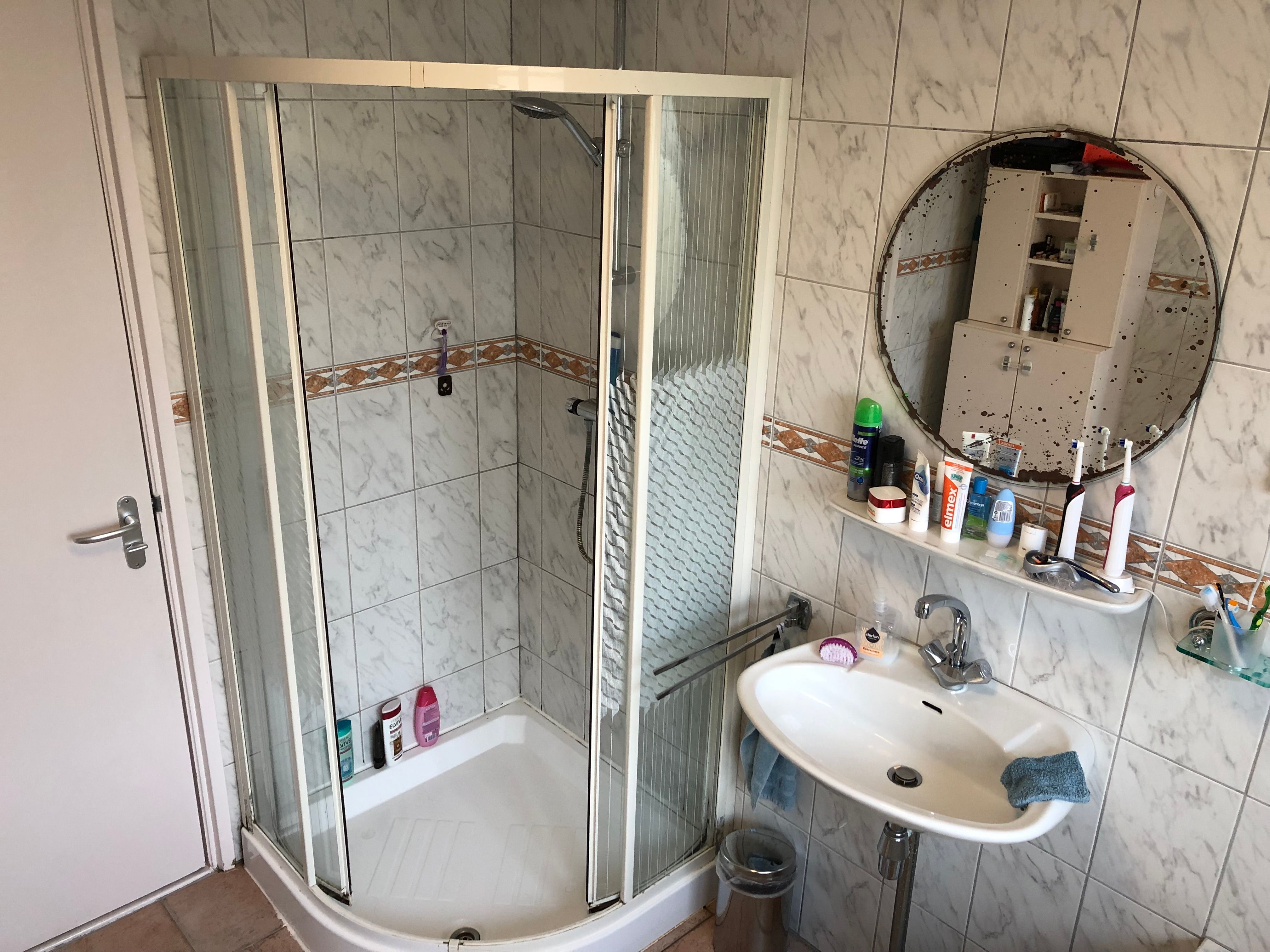 Praktische Gids Voor Kit Vervangen In Jouw Badkamer