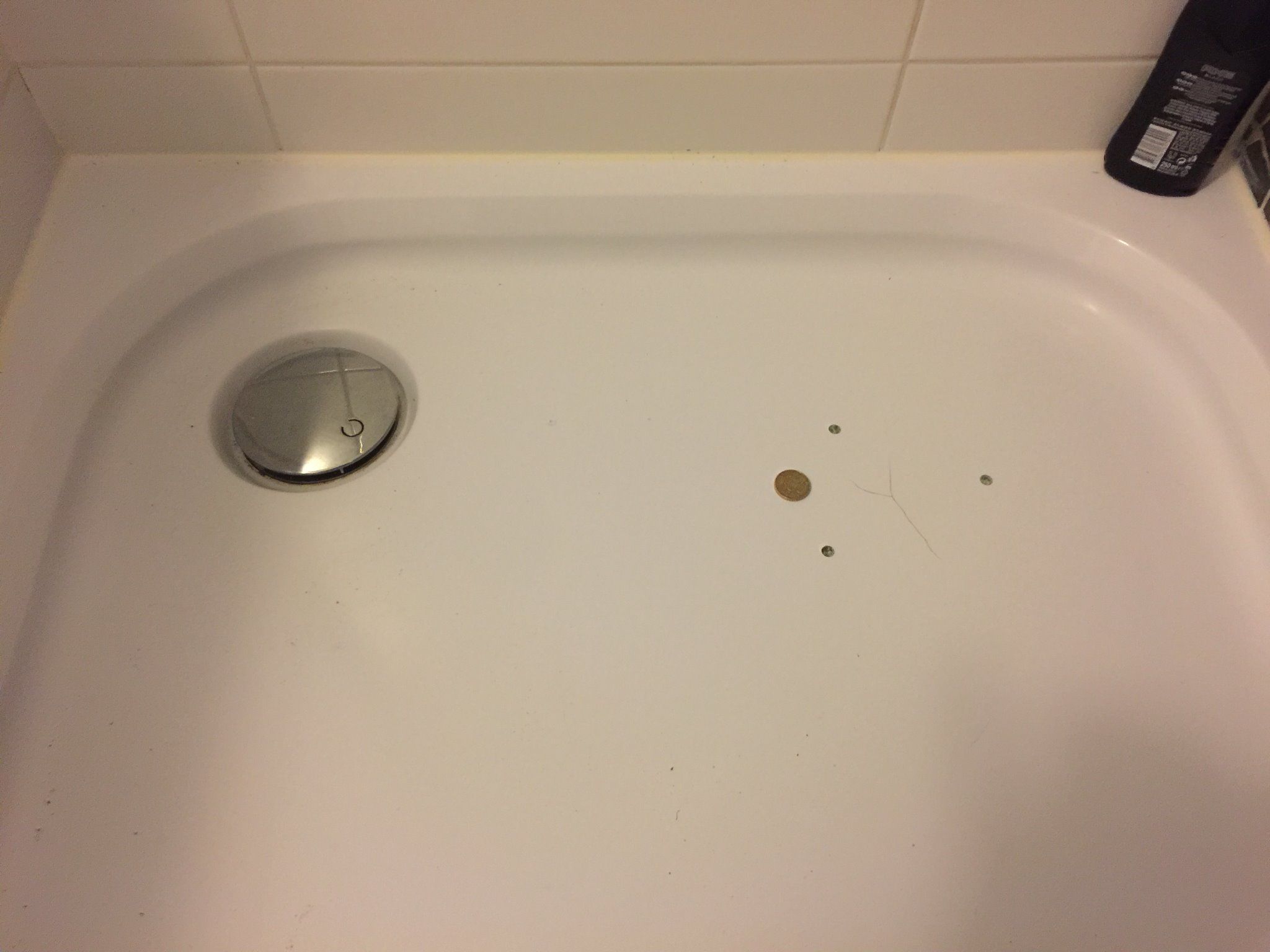 Repareren scheur in douchbak Werkspot