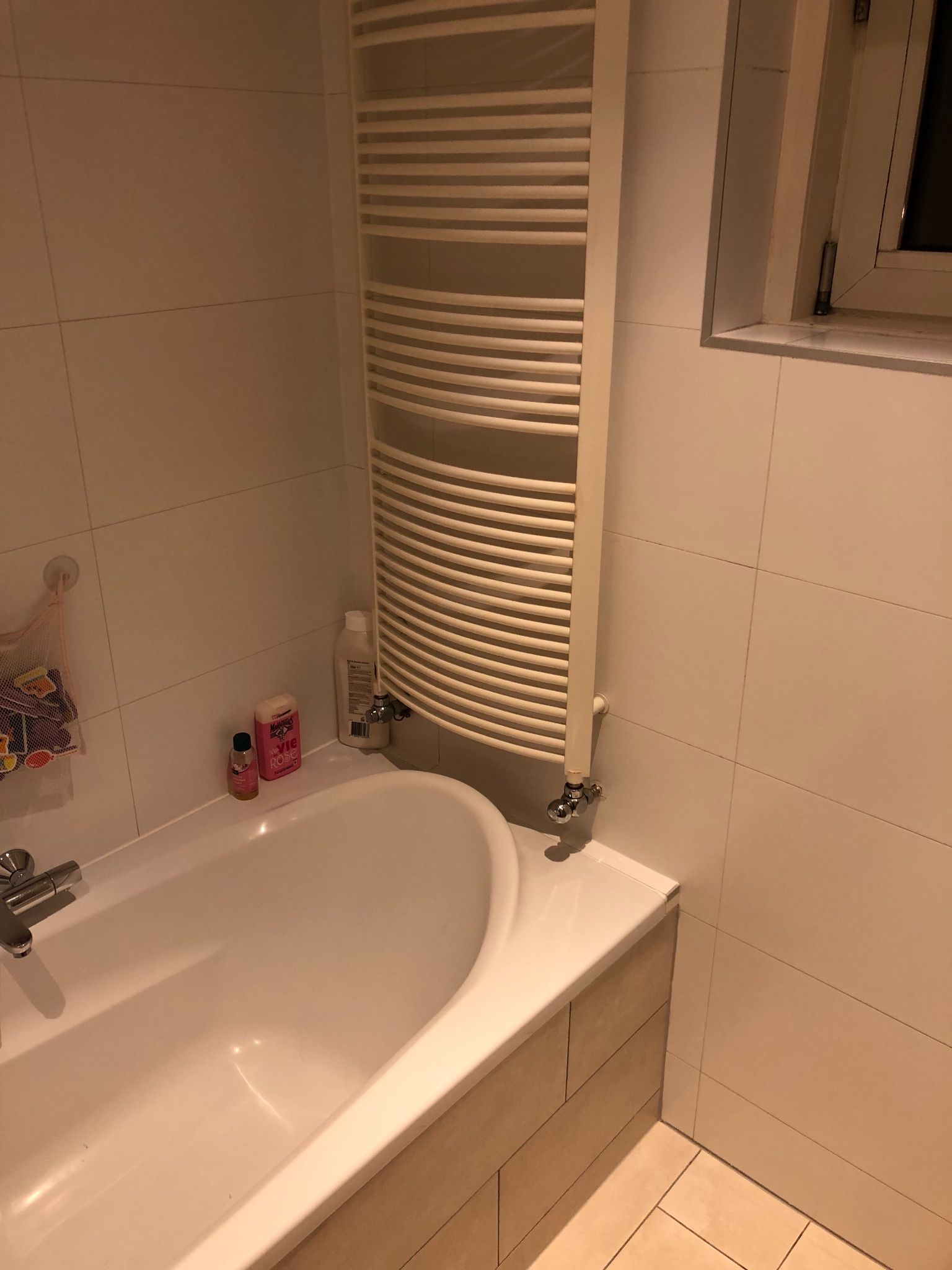 Badkamer kit vervangen Werkspot