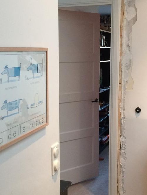 Aanhelen muur bij deurkozijn Werkspot
